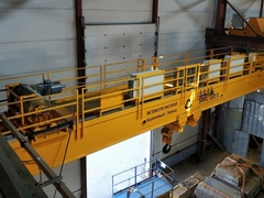 Подвесной мостовой кран: грузоподъемность 20 тонн, морское исполнение